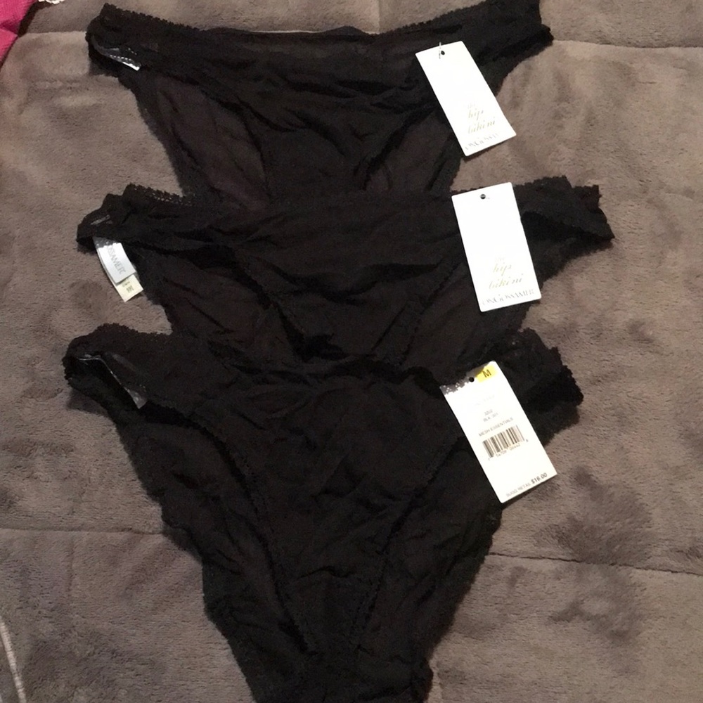 Set of 3 On Gossamer Black hip bikini panties